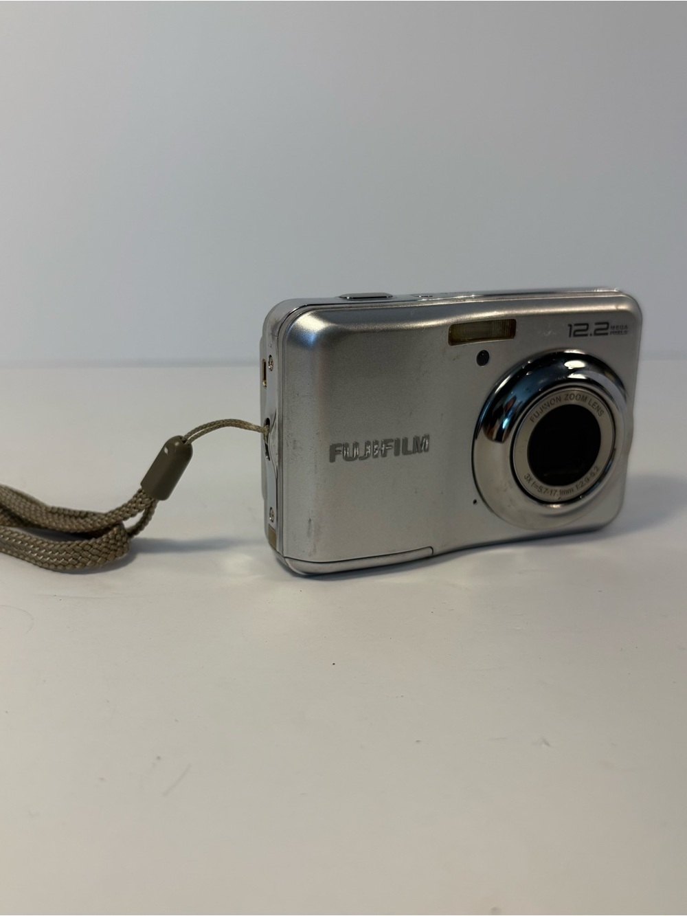 Fujifilm Digital Camera FinePix A220 12.2MP Silver Tested